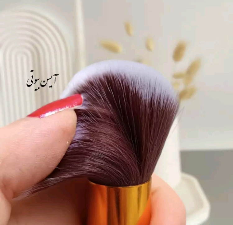 براش تکی مخصوص رژگونه، کرم پودر و پودر فیکس