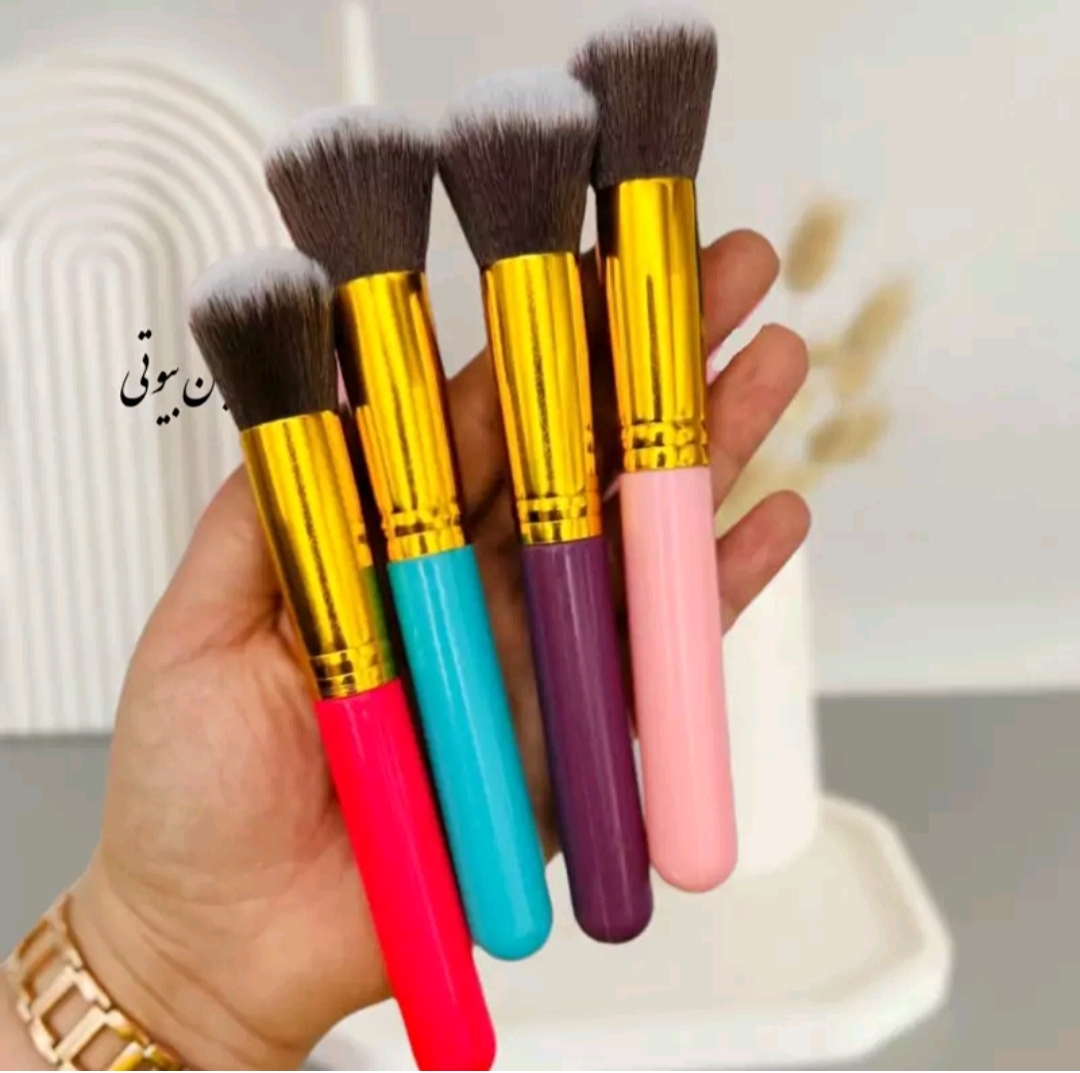 براش تکی مخصوص رژگونه، کرم پودر و پودر فیکس