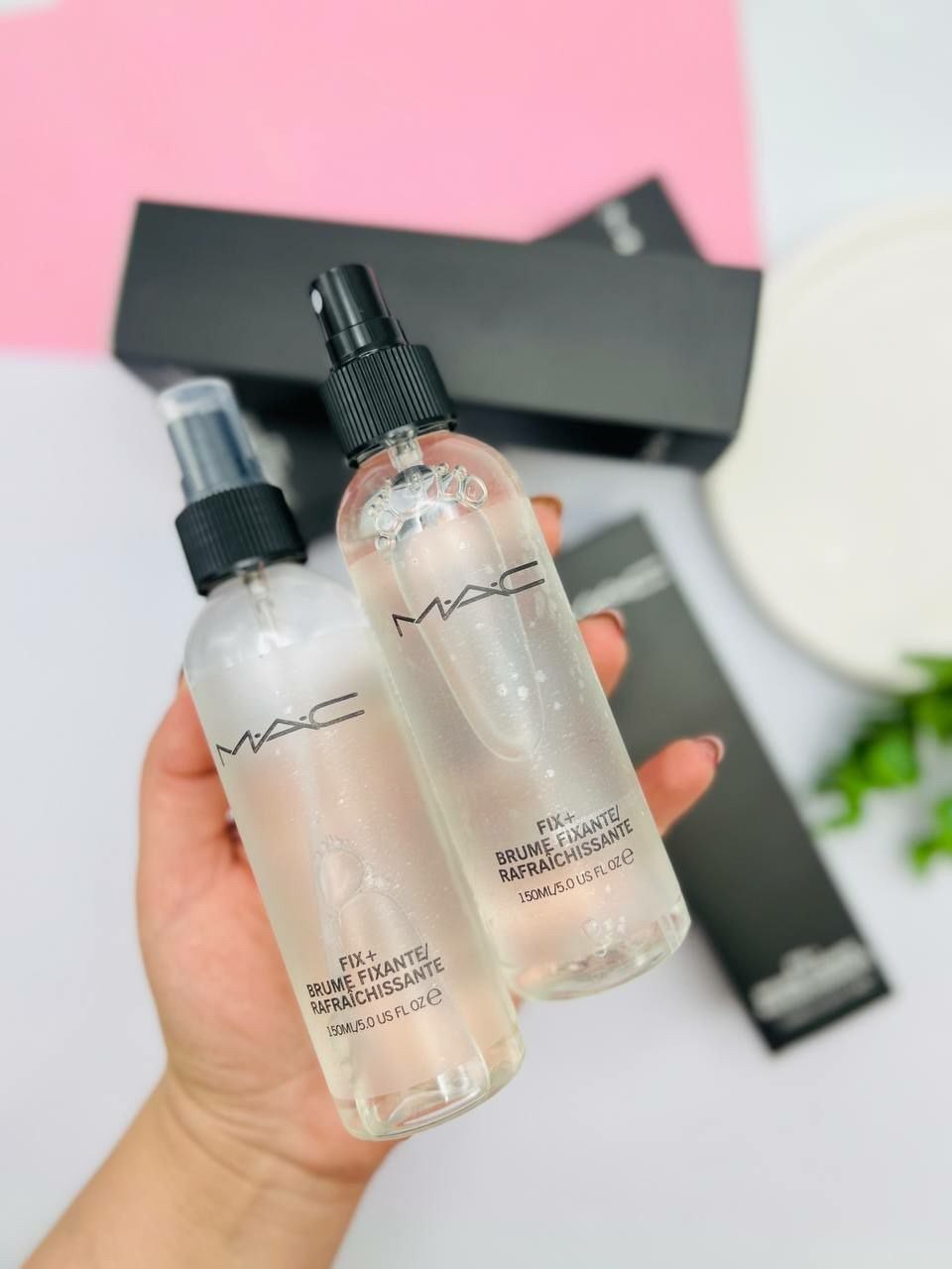 اسپری فیکس  حجم ۱۵۰ میل قفل کننده آرایش حرفه ای با تاریخ انقضا تا ۲۰۲۹