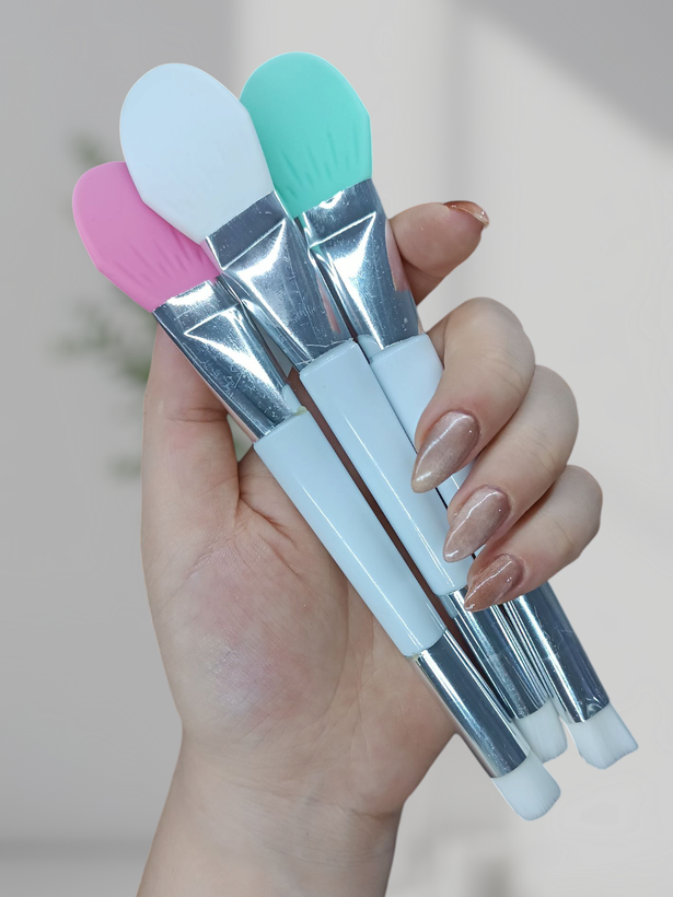 براش ماسک دوطرفه (یک سمت سیلیکونی + یک سمت فرچه حالتدار)