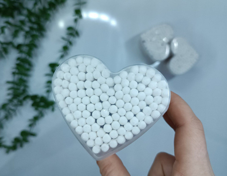 گوش پاک کن مدل قلبی دسته چوبی
