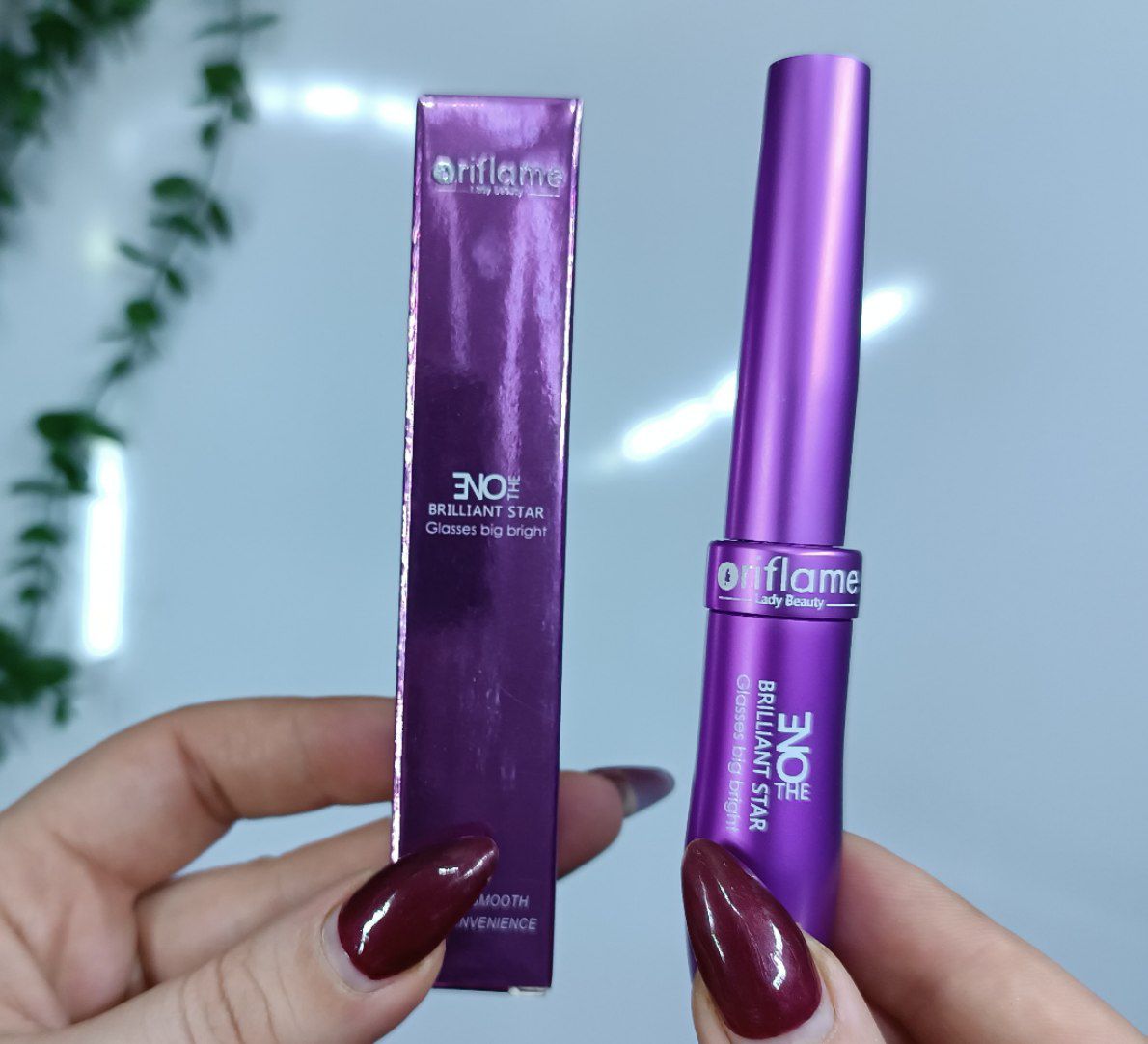 خط چشم موییOriflame حرفه‌ای برای طراحی دقیق