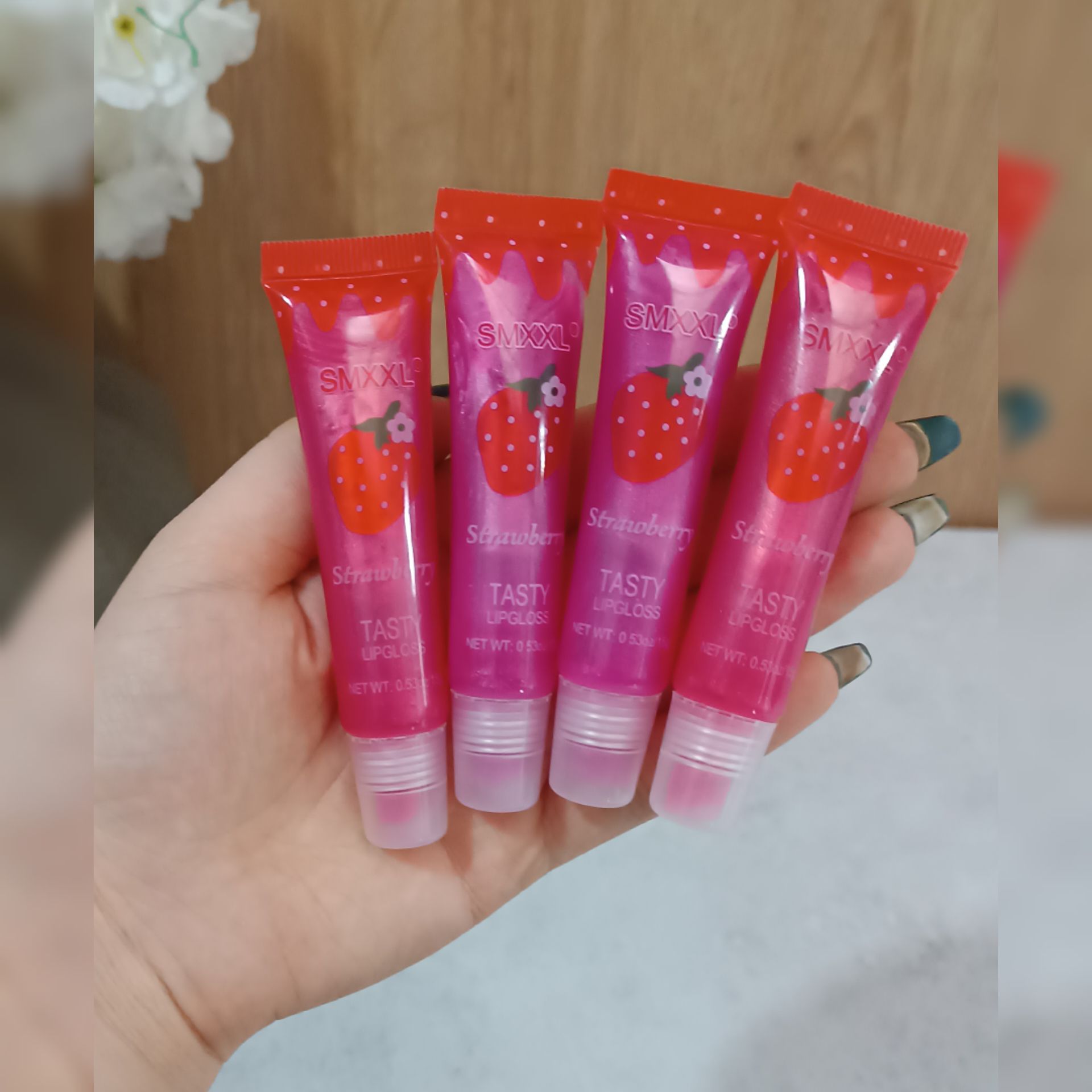 لیپ گلاس میوه ای SMXXL لب هایی براق و خوشبو، جذابیت لحظه ای