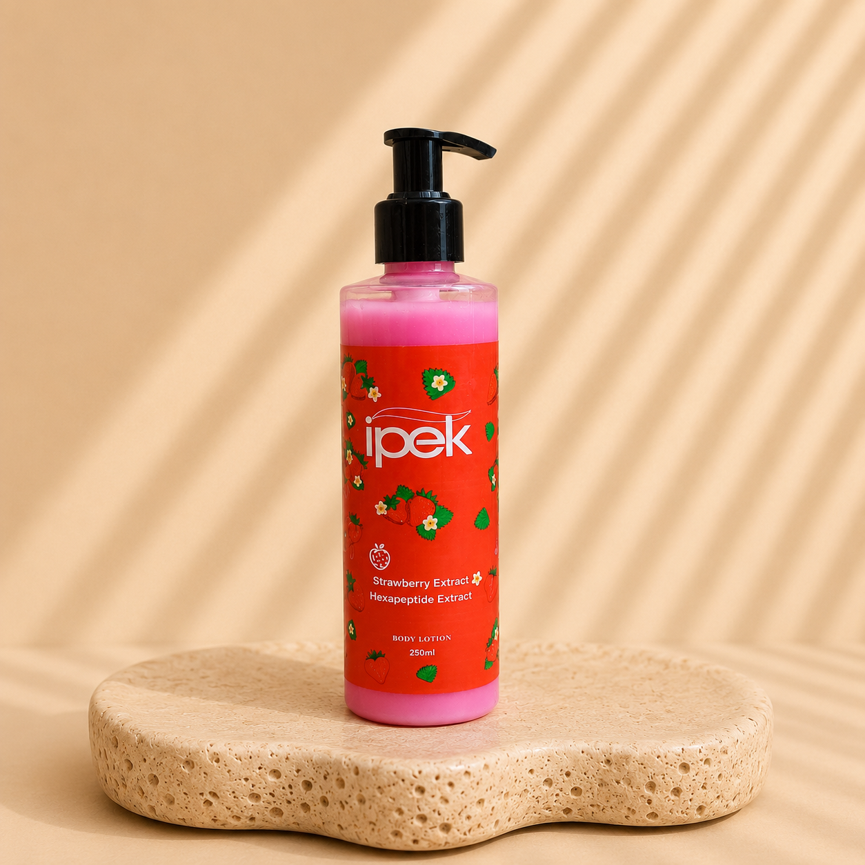 لوسیون بدن توت فرنگی ایپک حجم ۲۵۰ میل | آبرسان معطر برای پوست خشک